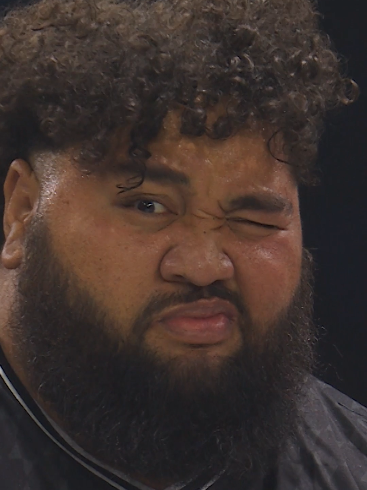 This one gets us every time @mr.makini.manu 😅 [ $VET #PowerSlap15 | Fri Oct 3 | Live from @fontainebleaulasvegas | Tix on sale NOW 🎟️ ]