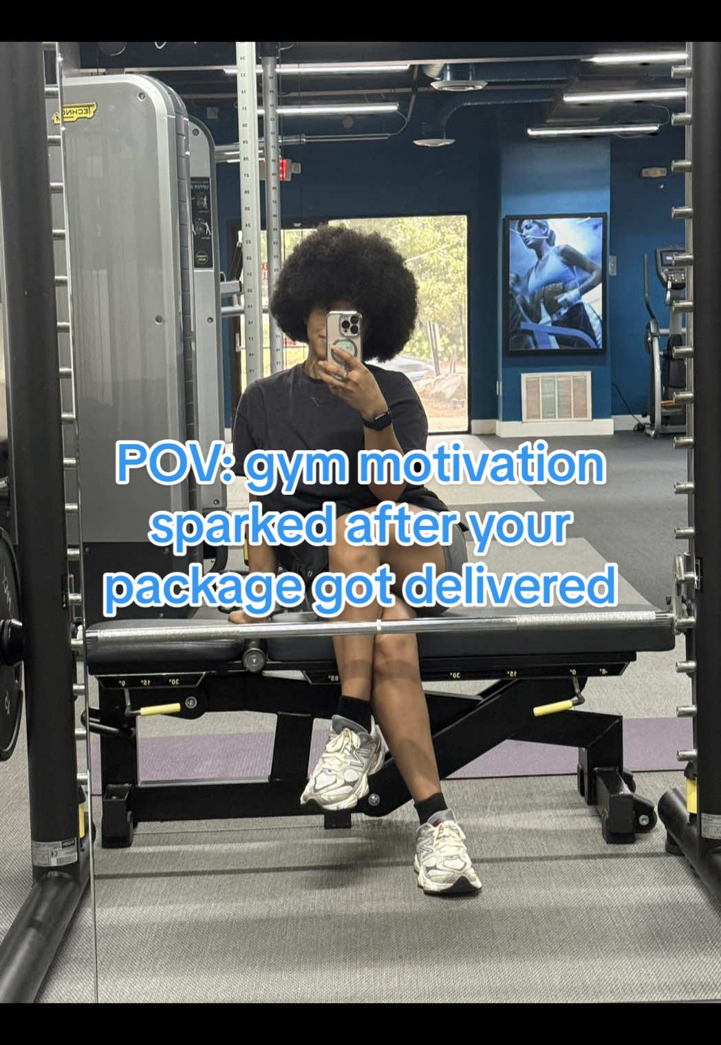 Sometimes you need a little pick me up! Feeling slightly under the weather and I was not gona go to the gym! Then gymmie shark arrived🤗 and behold! ENERGY!  #Fitness #lifestylechangeworthy #fitlife #gymmotivation #lookgoodliftgood💋  