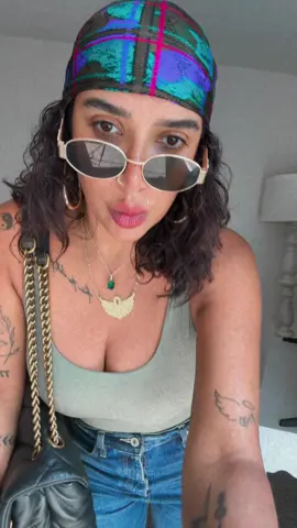 #fashiontiktok #blogger #fashioninspo #fyp #egypt #egyptian #مصر @KURT GEIGER @aerie 