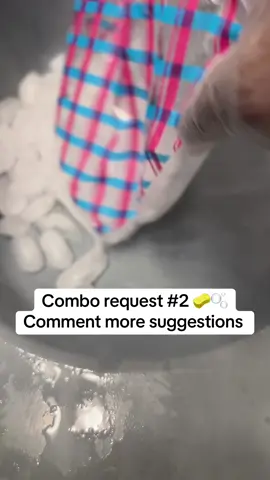 Ice, pine glo and baking soda 🧽 this combo was kind of a fail … it got super cold so I kinda rushed the video to get it over with at least the ice asmr is nice #asmr #ice #pine #bakingsoda #mouthwatering #fypシ #cleaningtiktok 