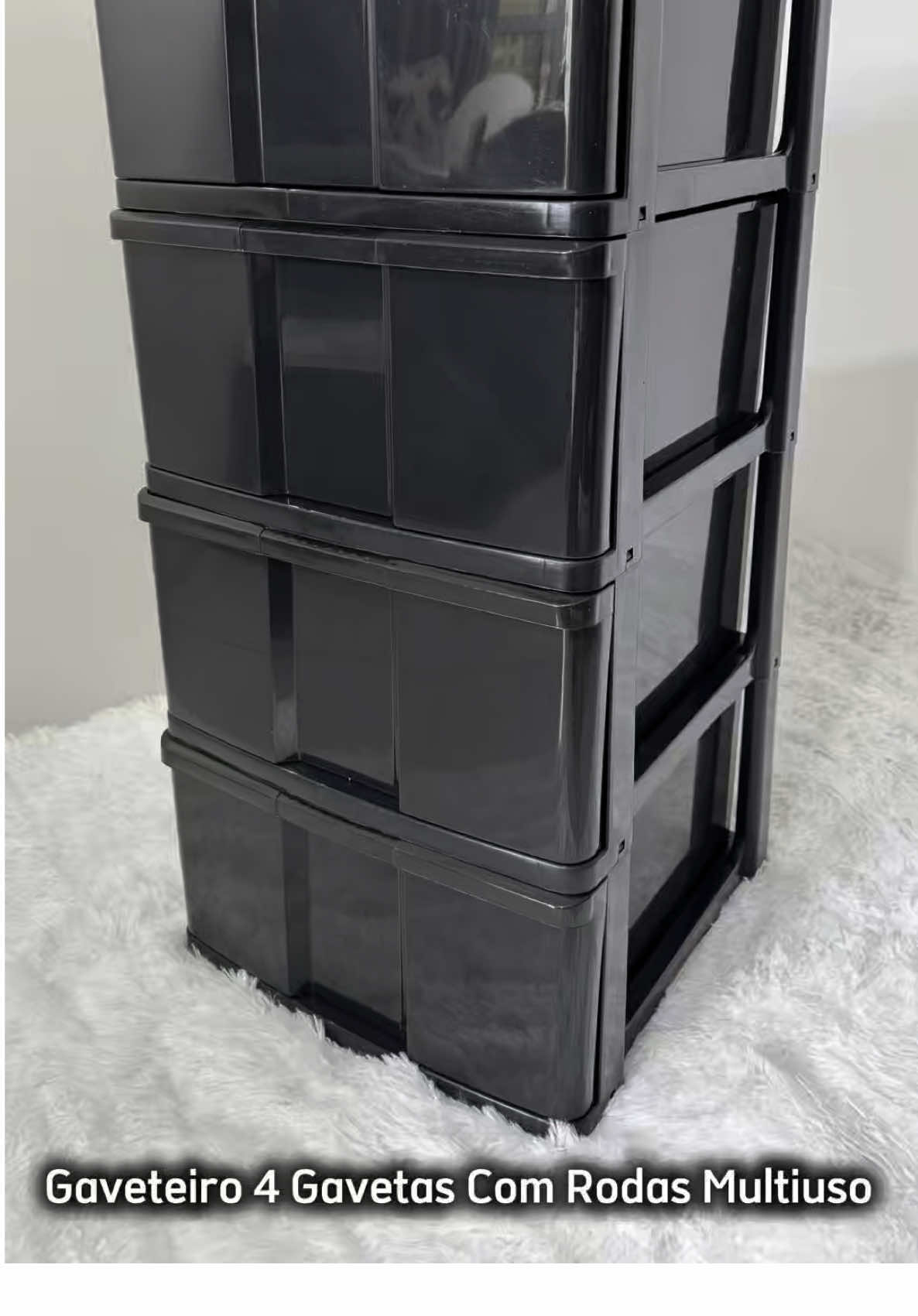 Gaveteiro multiuso 4 gavetas com rodinha ✨ 💰 Preço: R$ 145,99 🛒 Disponível na Shopee   🔖 Código ID: BQK-TPR-UVB 📩 Para mais informações, comente ou envie uma mensagem! #gaveteiro #organizacao #shopee #fyp #foryo 
