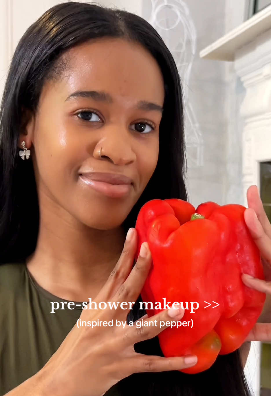 pre shower makeup inspired by this giant pepper that I found 🤭🚿 #preshowermakeup #funmakeup #relatable #makeupmemes 