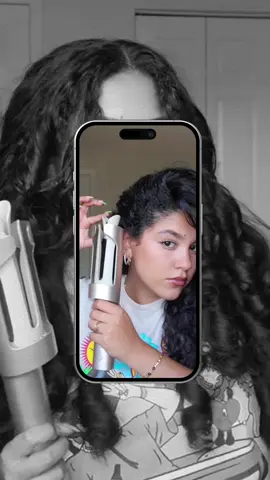 She said “OMG” and her curls said ✨HELLO GORGEOUS✨ #CURLPROPLUS #TYMO #TYMOBEAUTY #BouncyCurls #CurlingIron #AutoCurler #HairRoutine #CurlingHairTutorial