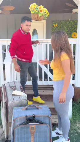 Nunca haga eso mientras tú dices eso ay otros que mueren por tenerte 🤷🏻‍♀️