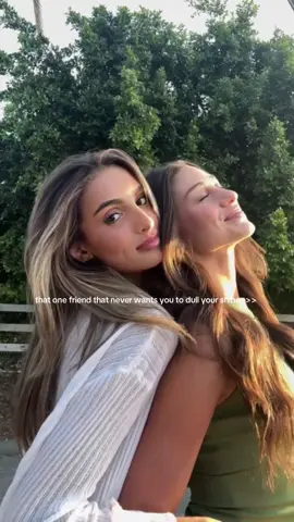 friends that aren’t in secret competition with you !!!!!! @ANA 