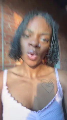 Yo chat it’s a lil too hot today , snatch the coochie off and put it on the clothes line! #fyp #fypシ゚viral #contentcreator #ishowgirl #ragebait 