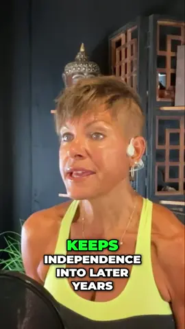 Growing older doesn't have to mean losing independence. It's a powerful promise to oneself— to cherish our health and bodies. Seeing friends struggle, facing illness, reinforces the commitment: 'I'm not gonna be a burden.' Who else feels this deeply? Watch full video here https://youtube.com/live/I3tPncWIOqQ #AgingWell #HealthyLifestyle #SelfCare #Independence #Motivation