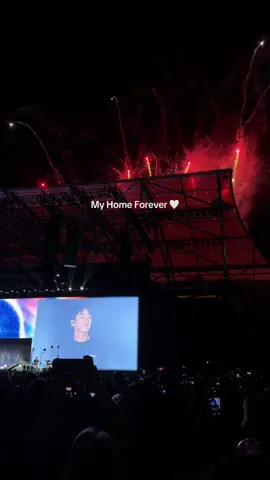 Ateez are forever my home!! 🫶🏻😭 #ateez #ateez_official_ #ateezatiny #ateezinla #ateezinyourfantasyworldtour2025  @ATEEZ_Official 