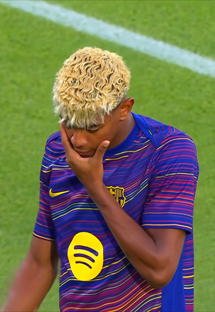 Lamine Yamal cooking Como🤩 #yamal #barcelona #como #football 