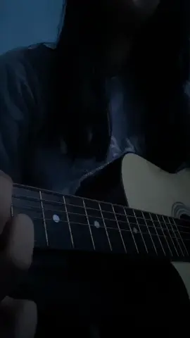 Nandito ako #nanditoako #guitarcover #opmsong #guitar #trending 