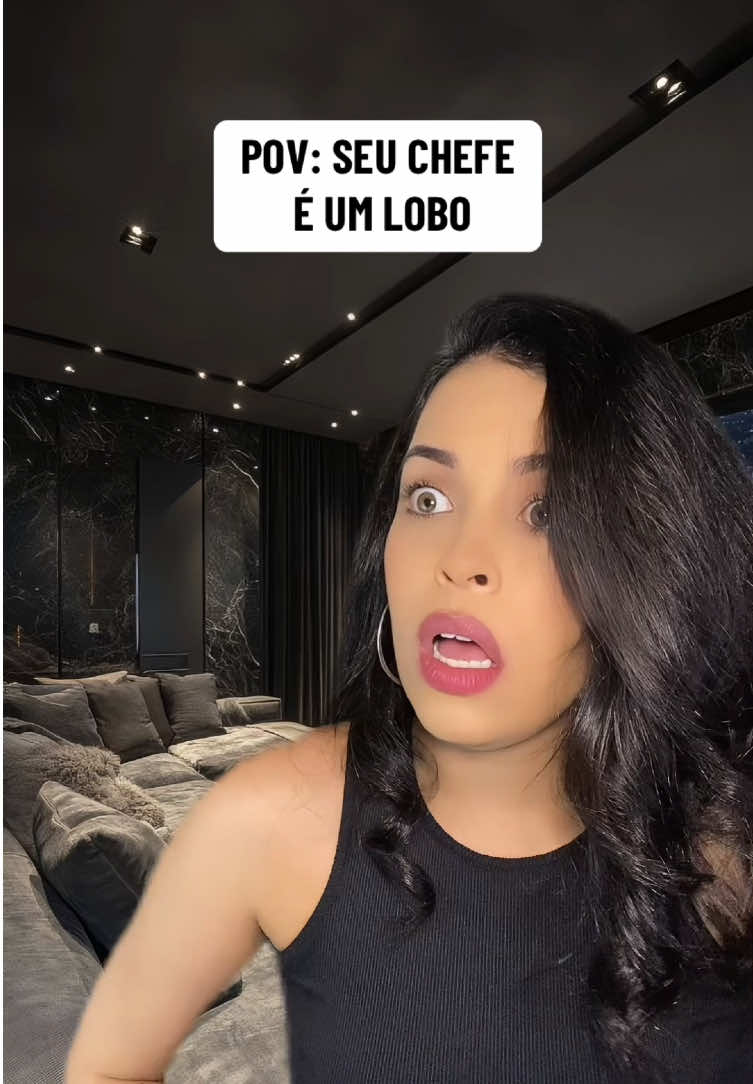 #POV Seu chefe é um lobo. 📚 Uma Amante Para o Lobo — Kendra Liddell. Disponível no Kindle Unlimited. #friendstolovers #comediaromantica #monsterromance #wolf #lobisomem #sobrenatural #darkromance #enemiestolovers #kindleunlimited #booktokbrasil #BookTok #bookstan #lobo #bookstagram #romance #bookstagrammer #leitura #foryou #fyp #foryoupage❤️❤️ 