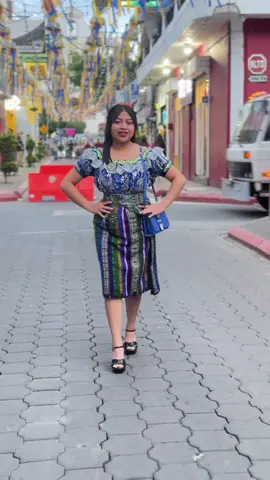 Hermoso y elegante traje, alta gama 💙🩵 EN TEXTIMODAS MARISELA MD 💐