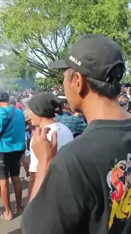 Aksi Damai Hari ini 13-08-2025 Di Alun Alun Kantor Bupati Pat. #PatiBersatu  #noviralnojustice  #Indonesiadamai  #pyffffffffffffffffffffffffffff 