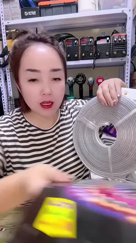 Dây lé trang trí sân vườn, quấn cây, trang trí phòng, chống nước, đèn chớp nháy đuổi nhiều màu #denled16trieumau #denledchongnuoc #ledtrangtri #xuhuong #trending 