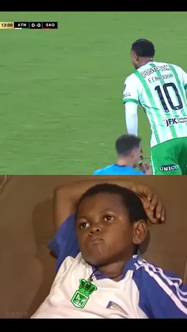 SIMPLEMENTE NO QUIZO ENTRAR 🥺 @Atlético Nacional @Libertadores #HastaElFinal #VamosNacional #elmasgrande #reydecopas 