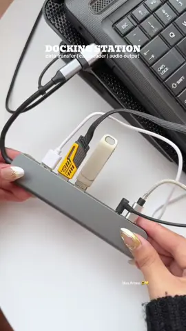 All port in one sleek hub #dockingstation #usbport #hub #usbhub #techessentials 