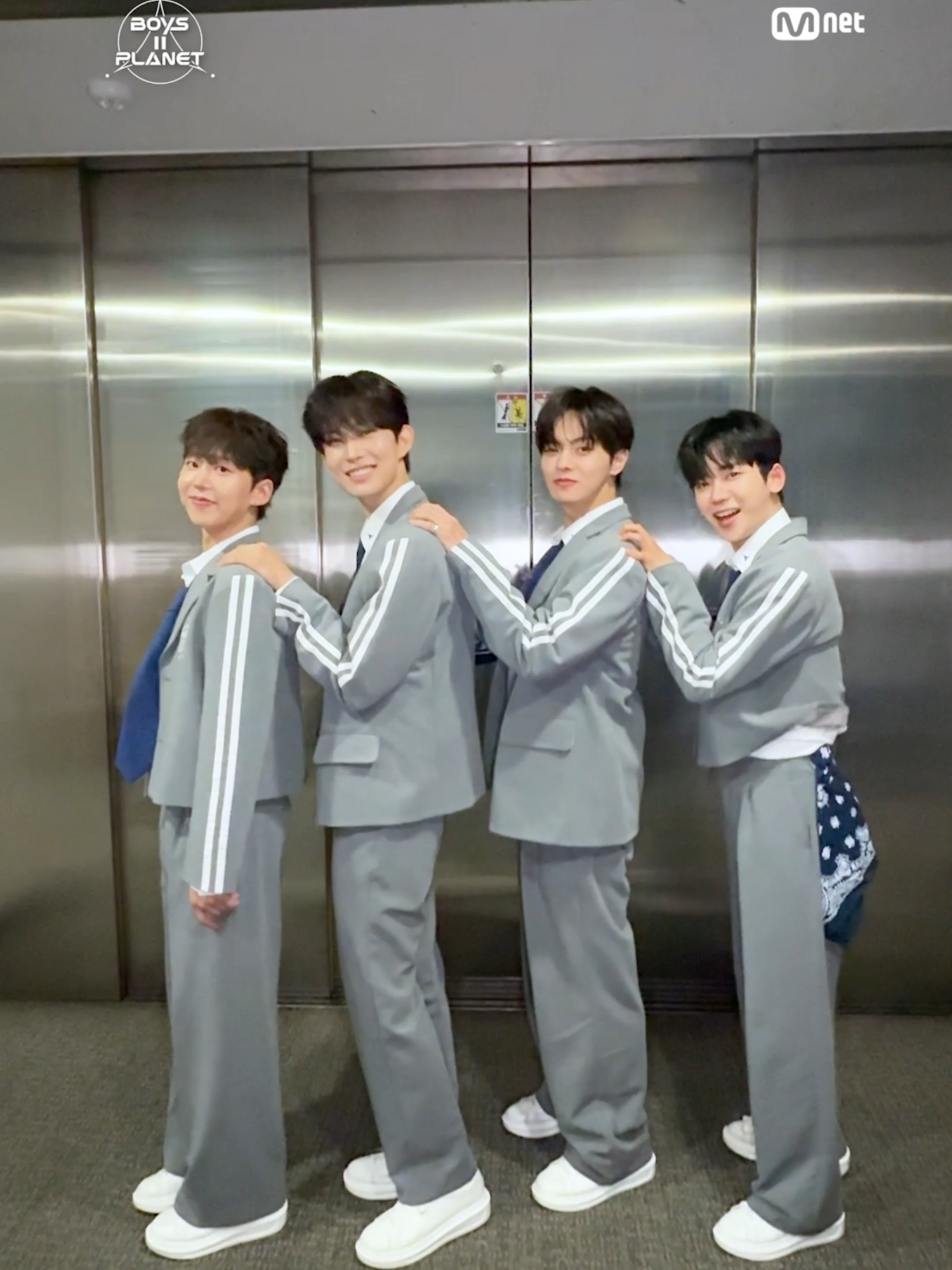 [BOYS ll PLANET] 스타 크리에이터만 '바라밤' 👀 #바라밤챌린지 'Only look(Barabam)' at Star Creators 👀 #barabam_challenge [BOYS II PLANET] 매주 목요일 밤 9시 20분 본방송 Every Thursday 9:20PM (KST) #김건우 #이리오 #윤민 #유메키 #KIMGEONWOO #LEELEO #YOONMIN #YUMEKI #BOYS2PLANET #보이즈2플래닛 #보2플 #BOYSPLANET #보이즈플래닛 #Mnet #엠넷