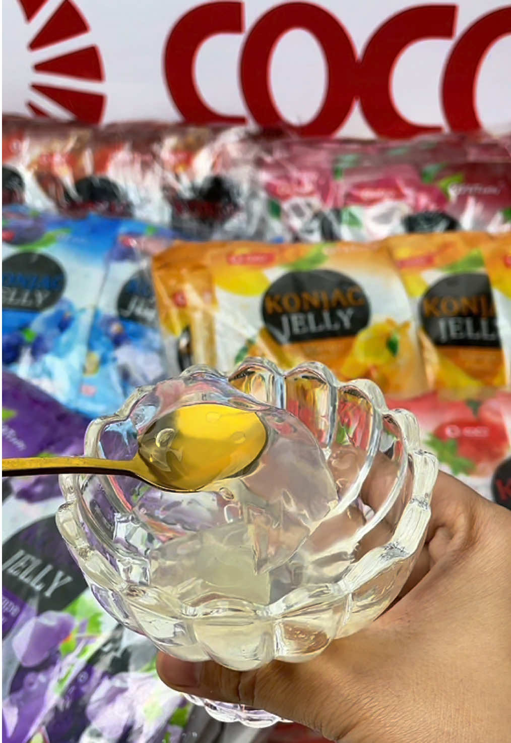 Fruit Jelly? Yes Try our COCO KONJAC JELLY with 6 flavors available for as low as ₱99 only 10x10packs ! Perfect for selling & snacks for our kids who loves Jelly🥰 ORDER NOW!  #konjacjelly #cocokonjacjelly #jellyfruit #jelly #fruitjelly