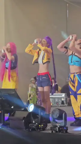 일러스타페스 8회차 [ 혼문 닫으러 와쪄염 ] 팀  케이팝데몬헌터스 루미 직캠 How it's done (2) #kpopdemonhunters #Rumi #cosplay #howitsdone #cosplayer 