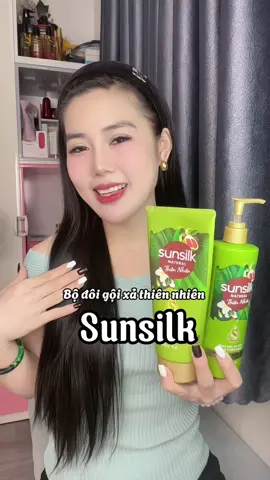 Deal hời nhanh tay nhanh tay 😍🫶#huyenchamchi25 #sunsilk #daugoixathiennhien #hoptaccungunilever #xuhuong 
