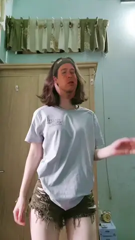 Cà hẩy ư 😜 #xuhuongtiktok #tiktoklive #danca #tiktoklive #nhay #thanhhuyen #xu #xh 