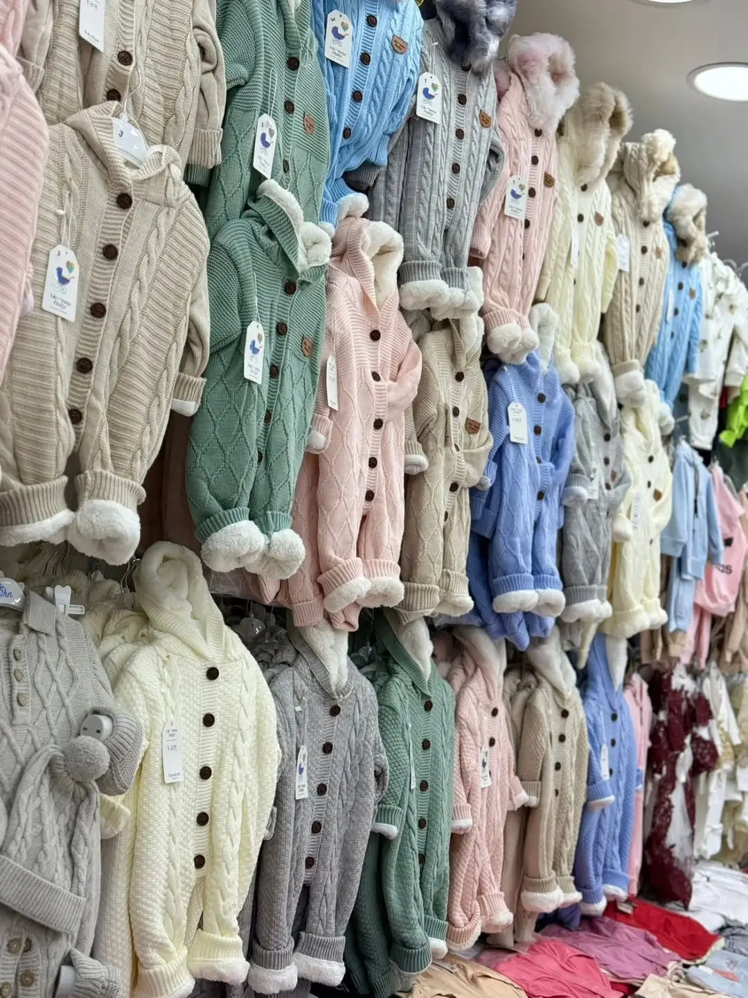 kidz baby shopping and order for whsapp  03299037574 