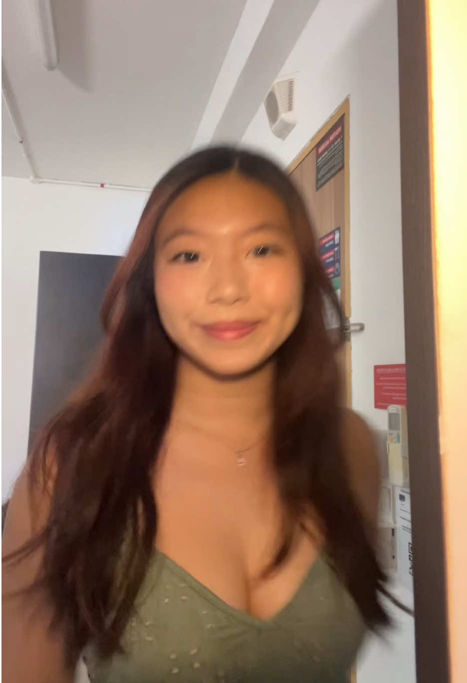 i got a new clippie!!! time for my second day of sch 😭😭 #OOTD #fitcheck 