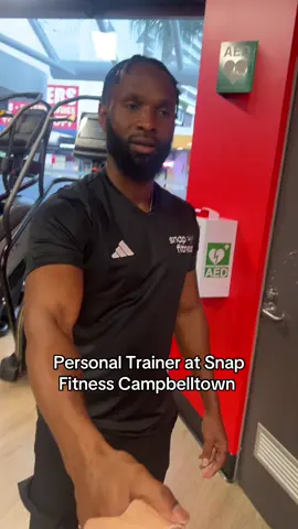 That’s right! You get a FREE PT session when you sign up❗️  Details in the bio📲 @Alex Jalloh  #snapfitness #snapfitnesscampbelltown #personaltrainer #gymstruggles #GymTok 