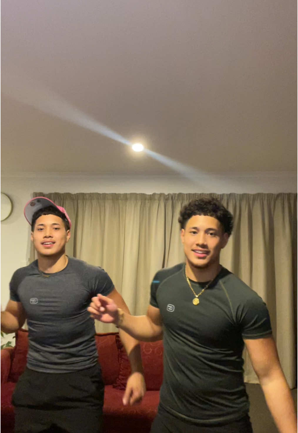 Been a minute…#fyp #onthisday #viralvideo #trend #viral #fypシ゚ #twin #dance 
