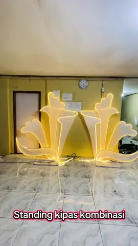 Hallo sahabat almaira dekorasi Almaira dekorasi menyediakan aksesoris dekorasi weding,,standing flower,lampu hias,pembuatan pelaminan,bunga artificial dll Bisa custom juga dan sesuai keinginan custamer Dan bisa datang langsung ke tempat/toko kami Buka senin - sabtu 08.00-16.00   #dekorasipernikahan  #wedding  #lampuhias  #propertidekorasi  #mua 