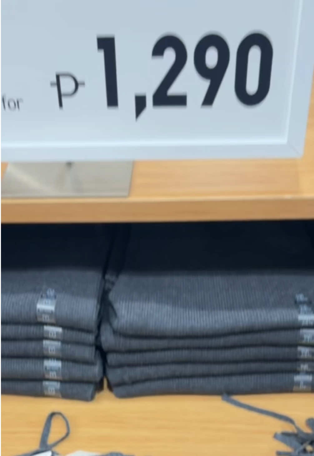 Magkapareho pero di magkapresyo ✨❤️ #fyp #tiktokfinds #trending #fashion 