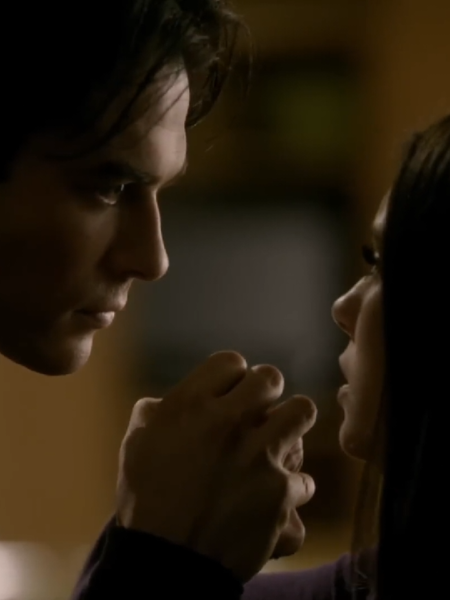 #thevampirediaries #damonsalvatore #elenagilbert #delena #explore 