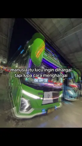 aduhhai #vidiobus #storybus #fypシ゚ #buscomunityindonesia #creatorsearchinsights #kiiw #masukberanda #asyrof #maudi @𝘼𝙨𝙮𝙧𝙤𝙛 𝙈𝙖𝙪𝙙𝙞 046 @masbiang_ @albhysetiaghanesha 
