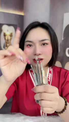 bộ nặn mụn chân ái