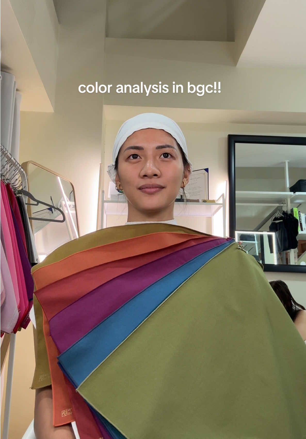 No need to fly all the way to Korea because you can get your color analysis done right here in BGC! Finally got mine with @Color Analysis Studio PH & honestly it’s the best investment knowing exactly which colors make me glow ✨