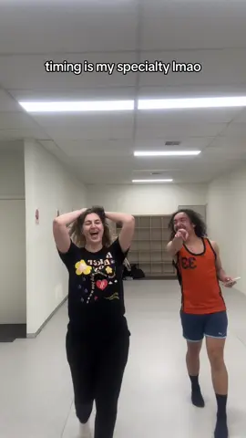 your laugh is infectious babe I fkn love it hahahah @LION  🤣💞 #danceteacher #funnyvideos #burp #havingalaugh #sillytok 