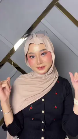 day 1 makeup in temen ditiktok next siapa lagi??😻#rekomendasimakeuppekalongan #muapekalongan #makeupwedding #fyppppppppppppppppppppppp #fyp 