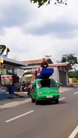 Pering guyu#kontenkreator #fypシ゚ #fyppppppppppppppppppppppp #kontratorjogja #tukanglasindonesia 