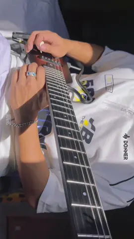 on the floor (electric guitar cover) @Donner Music #guitar #guitarcover #donnerhush #donnerartist #donnermusic 