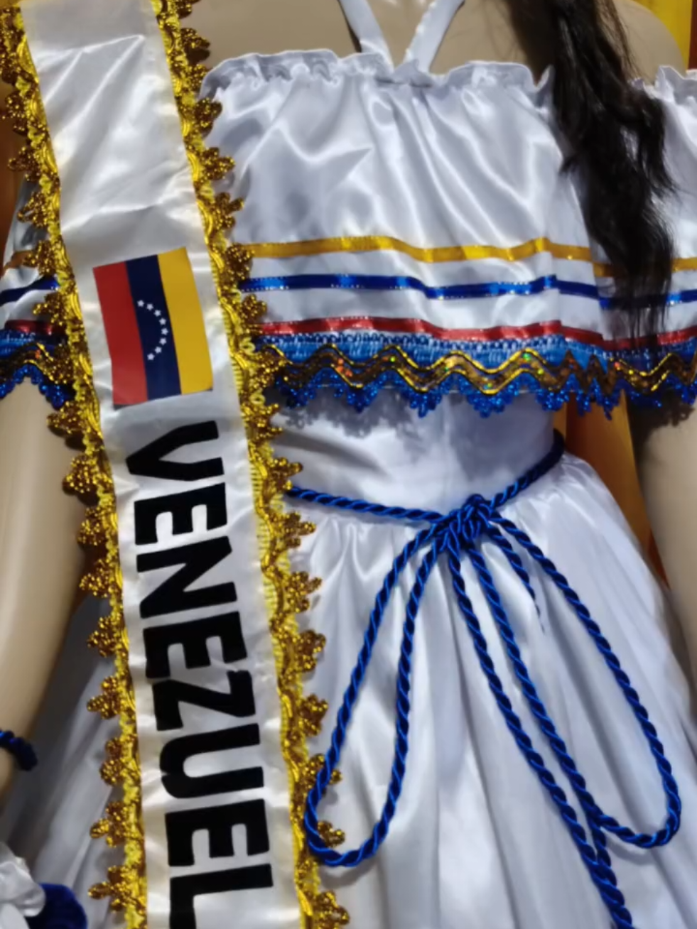 UNITED NATIONS COSTUME VENEZUELA 🇻🇪 available on SHOPEE, TIKTOK , & LAZADA. AGE : 4years old - 15years old FREE : headdress, Bag and Sash  #unitednationscostume #venezuelacostume #anabiaferrisje #anabiaferrisclxn Disclaimers: Music is not mine.it is credited to the rightful owner. No copyright infringement intended