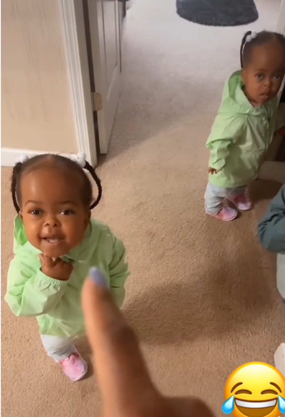 Cute twins babies 🥰🥰who are you? #baby #twins #cute #funny #cutebaby #babylove #Love #happy #babiesoftiktok #foryou #usa🇺🇸 
