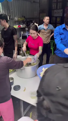 Chiều nay bò kho bánh mì 