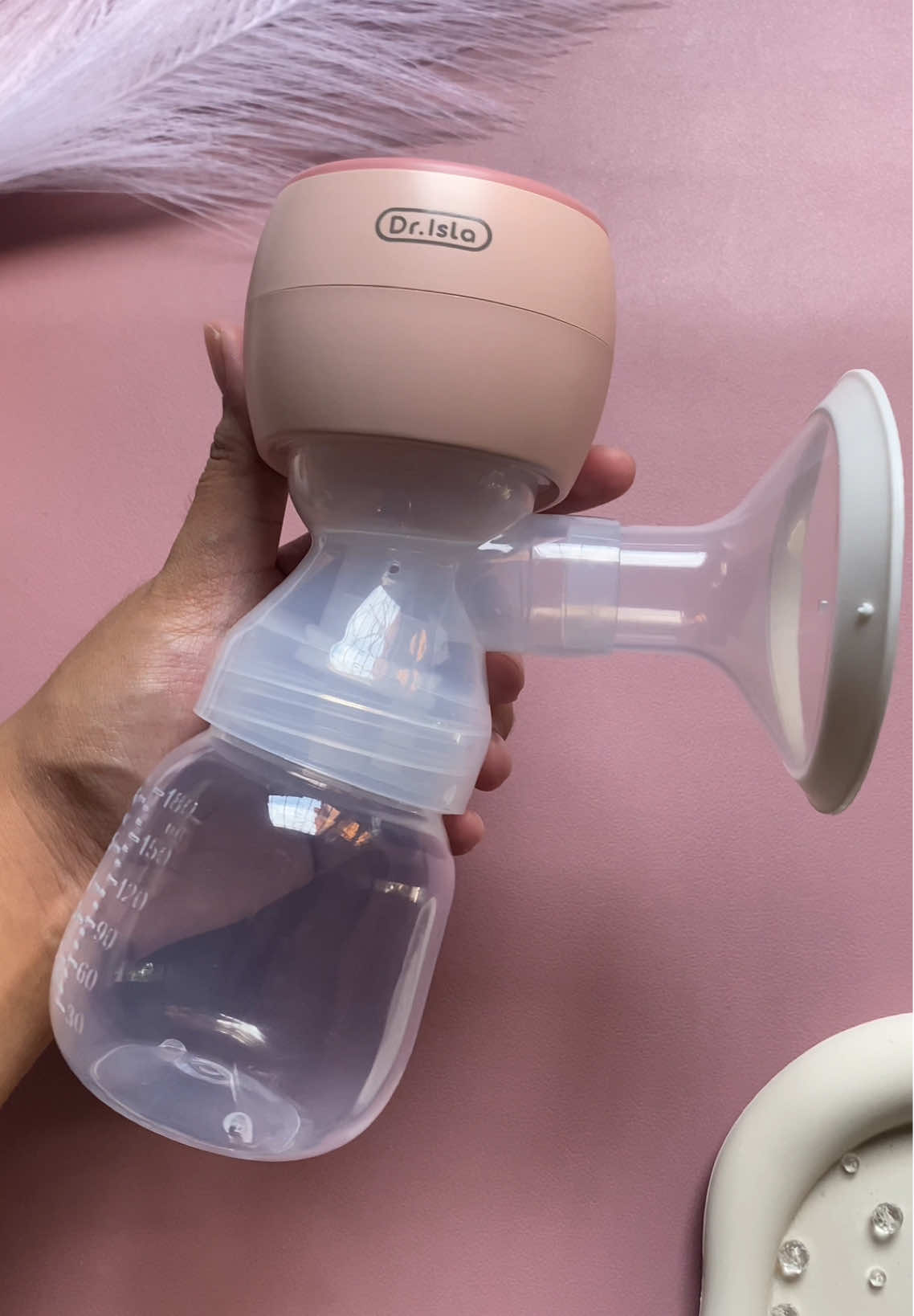 Dr. Isla EB23 Electric Breast Pump✨ Ang breast pump na convienient, compact and comfortable. With 4 modes and up to level 15 na! with night light pa. All in 1 na sa napakamurang halaga! #breastpump #electricbreastpump #drisla #pumpandpourwithme  #momsontiktok 