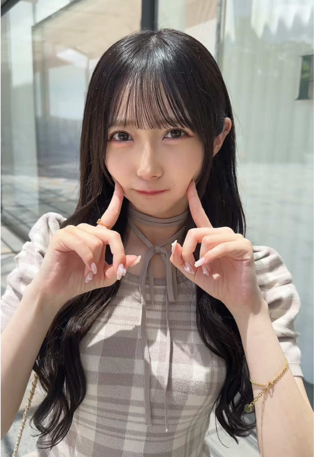 前髪かえてみた日だよ🤭🤍🤍