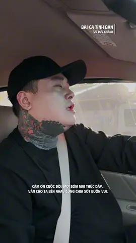 Không một ai có thể hạnh phúc và vui vẻ khi không có bạn bè !!💕 #vuduykhanh #nhachaymoingay 