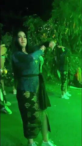 uasik pooll💃#karnavalprangas #fyp #dancerkarnaval #malang24jam @Nadyapirja 