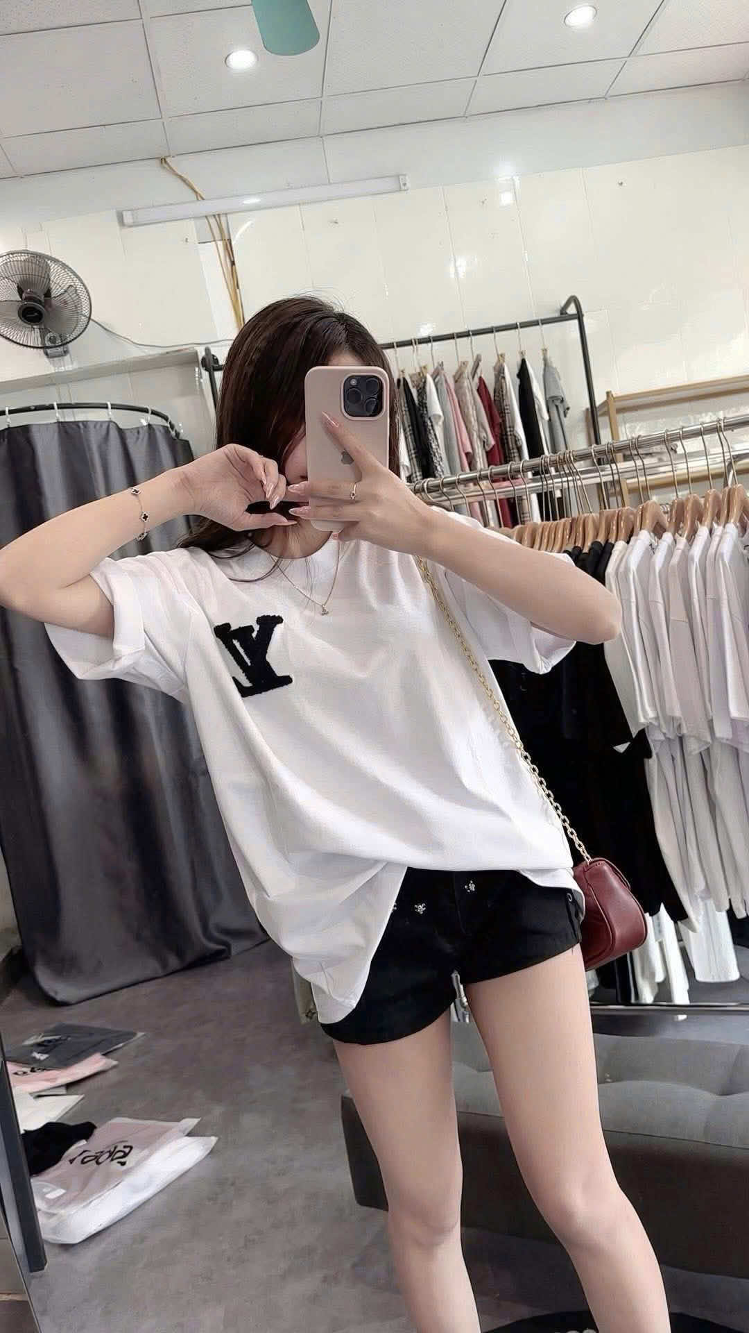 Áo l,v thêu xù hai mặt form nam nữ #CapCut#vitorder#vitorder2#loiusvuitton#lv