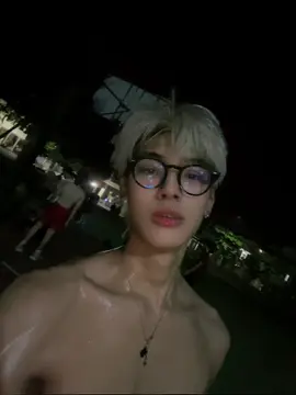 thể thao tý =))) #xuhuong #viral #fyp 