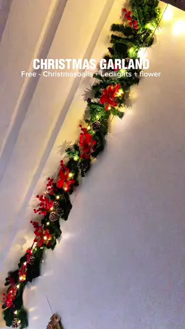 Ang ganda at may mga free pa na accessories #garland #christmasgarland #christmasdecor #christmasdecorations 