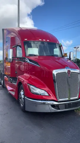 🚨🔥 RED HOT DEAL ALERT! 🔥🚨 Check out this 2022 Kenworth T680 Next Gen ‼️ Only 264k miles, powered by a Paccar MX-13 with automatic transmission! 💰 Priced at just $89,900 – and YES, financing available for all credit types! 📍 Don’t wait… trucks this clean don’t last! 🚨🔥 ¡OFERTA ROJA CALIENTE! 🔥🚨 ¡Mira este Kenworth T680 Next Gen 2022! ‼️ Solo 264k millas, motor Paccar MX-13 y transmisión automática. 💰 Precio de solo $89,900 – y SÍ, ¡financiamiento disponible para todo tipo de crédito! 📍 No esperes… ¡camiones así de limpios no duran! #trucking #trucker #trucktok #kenworth #kenwortht680 